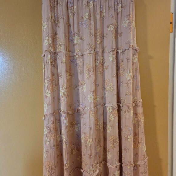 Size XL - Wild Skye Tiered Maxi Skirt - Picture 4 of 14